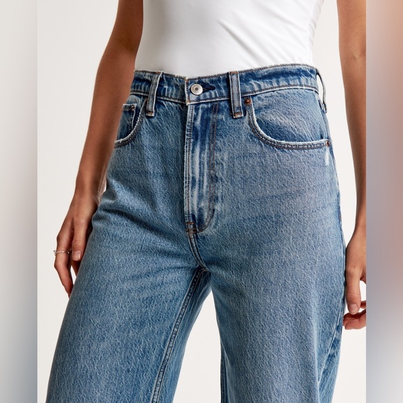 Abercrombie and Fitch the loose high rise size 26/2s - Picture 3 of 4